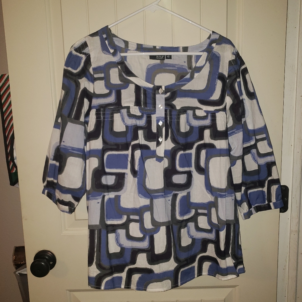 A.N.A large mid sleeve funky squares